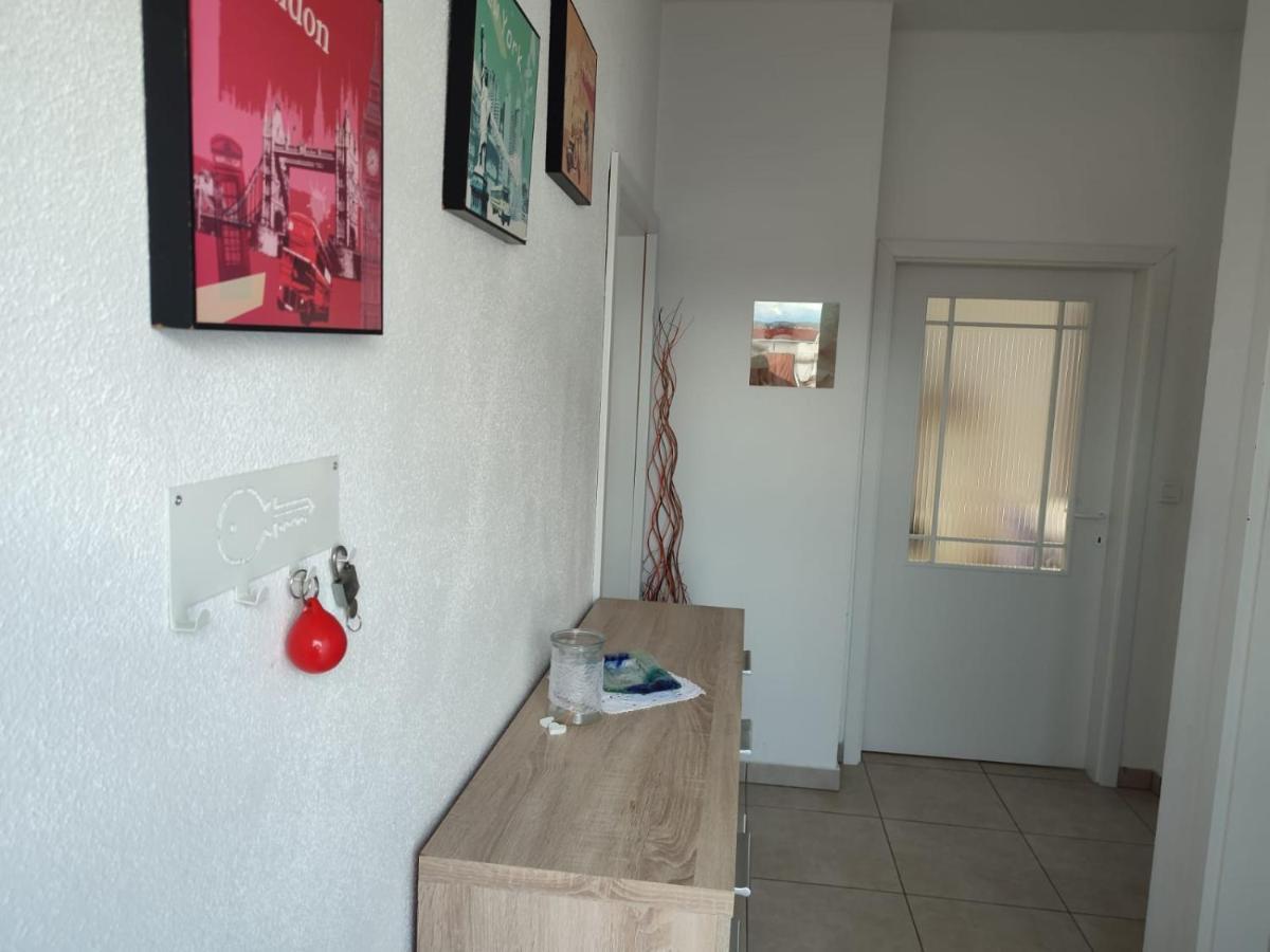 Murtela, 2-Bedroom Apartment Raslina Exteriör bild