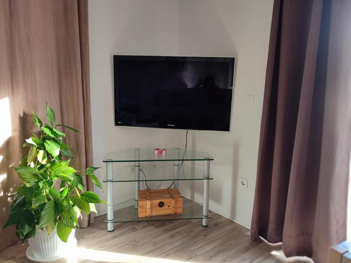 Murtela, 2-Bedroom Apartment Raslina Exteriör bild